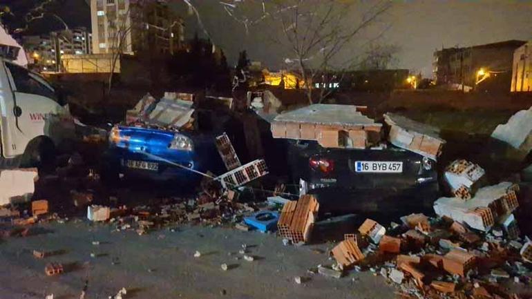 Bursada tam fırtına hayatı olumsuz etkiledi