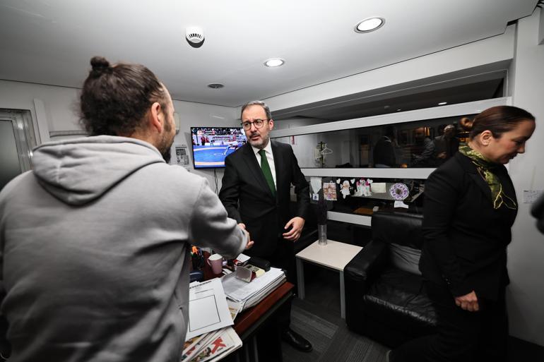 Kasapoğlu: Gazeteciler, toplumun gören gözü, işiten kulağıdır