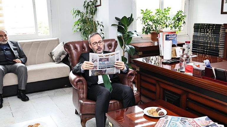 Kasapoğlu: Gazeteciler, toplumun gören gözü, işiten kulağıdır