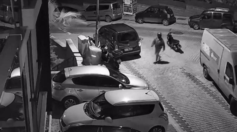 Üsküdarda 53 bin lira değerindeki motosiklet parçası hırsızlığı kamerada