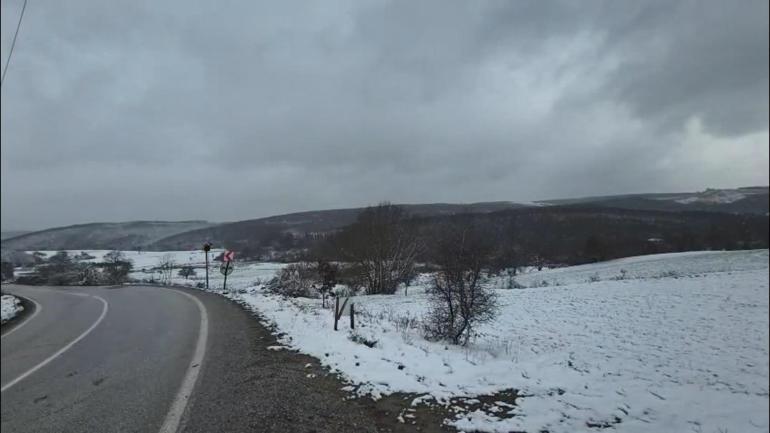 İstanbulda kar yağışı etkili oluyor