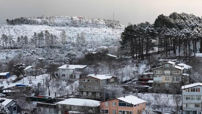 Beykoz’da kar yağışı; seyirlik manzara havadan görüntülendi