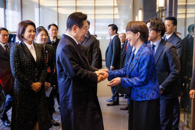 Japonya Başbakanı Takaichi ile Güney Kore Devlet Başkanı Lee görüştü