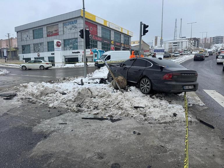 Yozgat’ta iki otomobil çarpıştı: 1 ölü, 1 yaralı