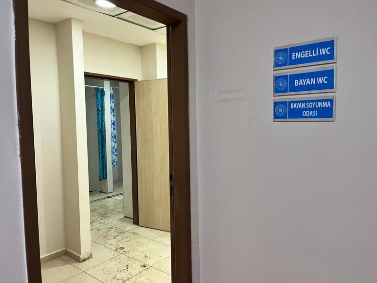 Fethiye’de spor salonu Galatasaray’ın soyunma odası oldu