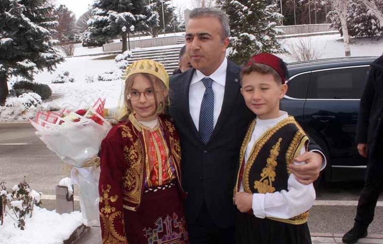 Karaman Valisi Çiçek, göreve başladı