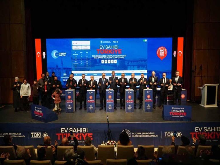 Bakan Memişoğlu: Gençlerimiz benzini olmayıp da yolda kalan ambulansları bilmiyor