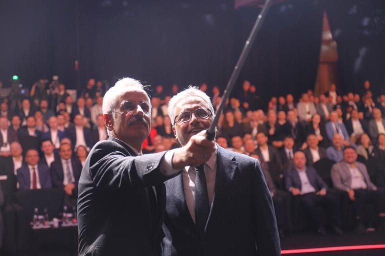 Bakan Uraloğlu: Gökyüzünde sınır tanımayan bir Türkiye inşa ettik