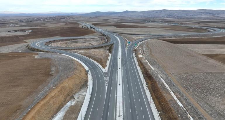 Bakan Uraloğlu: Aksaray Ortaköy Çevre Yolunu tamamladık