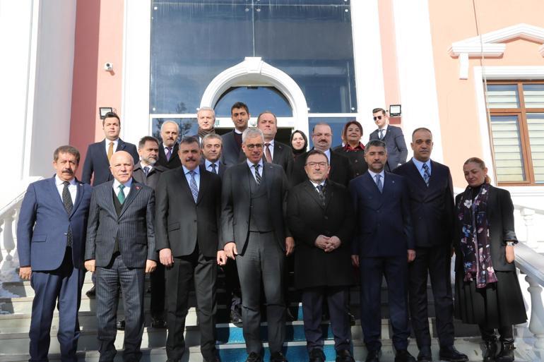 Bakan Memişoğlu: Milletimize hizmet için gece gündüz çalışıyoruz