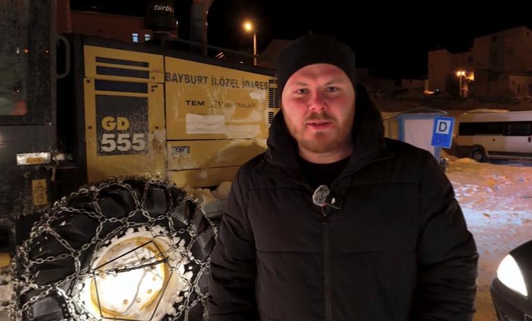 Kar ve tipide mahsur kalan TIR şoförü kurtarıldı