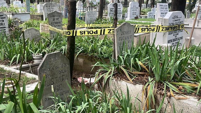 Mezarlıkta, poşette gömülü halde cenin bulundu