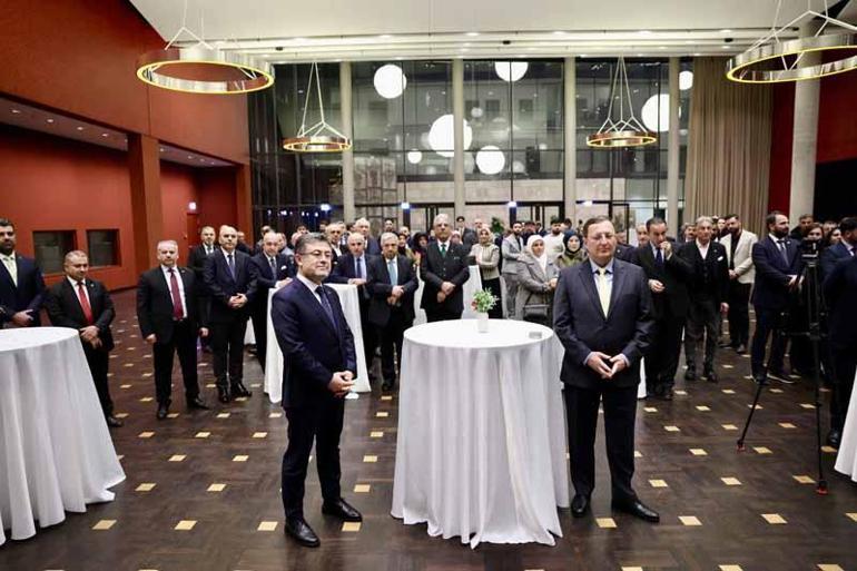 Bakan Yumaklı, Almanya’da