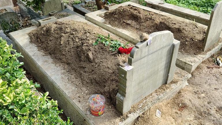 Güngörende öldürülen Atlasın mezarını arkadaşları ziyaret etti