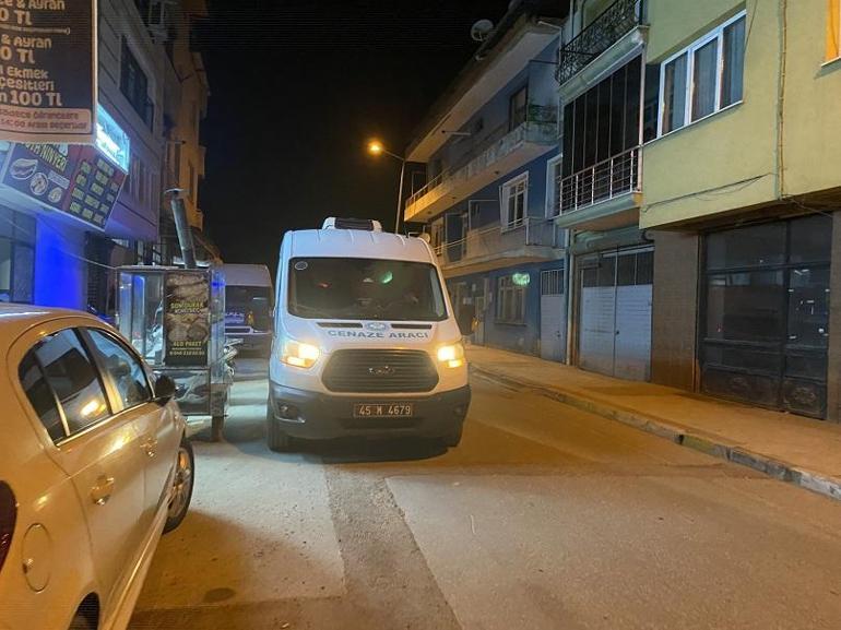 Manisa’da yalnız yaşadığı evinde ölü bulundu