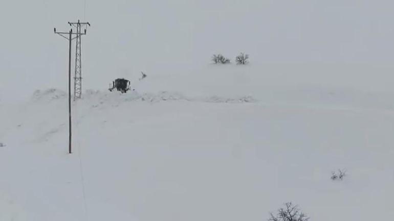 Elazığ’da kar nedeniyle 273 köy yolu ulaşıma kapandı