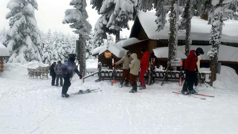 Arkut Dağı Kayak Merkezinde sömestir yoğunluğu