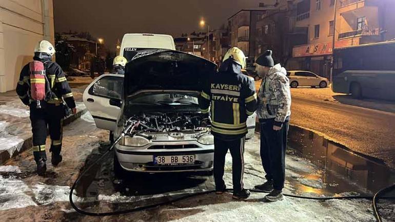 Kayseri’de otomobil çalıştırıldığı sırada alev aldı