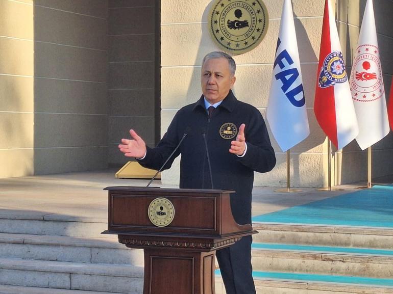 Bakan Yerlikaya: İzmir merkezli 14 ildeki uyuşturucu operasyonunda 641 şüpheli gözaltına alındı