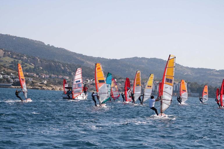 TYF Yelken Ligi Techno 293 2nci Ayak Yarışları Foça’da başladı