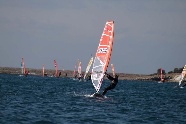 TYF Yelken Ligi Techno 293 2nci Ayak Yarışları Foça’da başladı