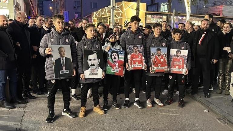 Samsunspor, futbol şehitleri için ‘sessiz yürüyüş’ gerçekleştirdi