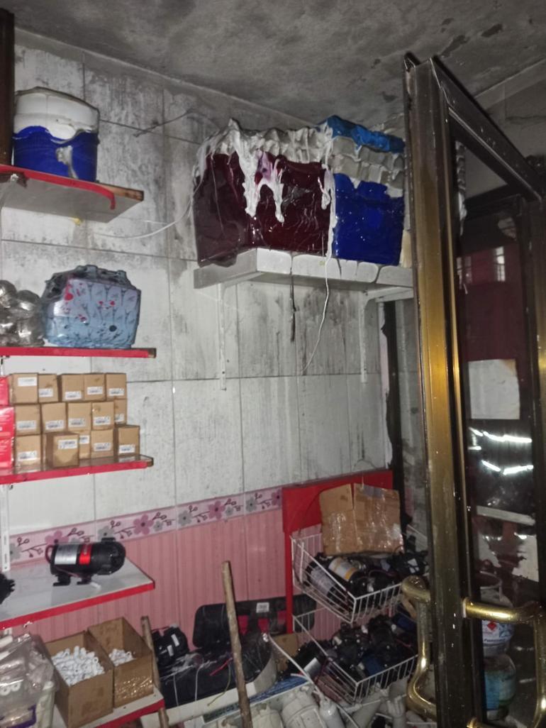 Hatayda iş yeri yangını