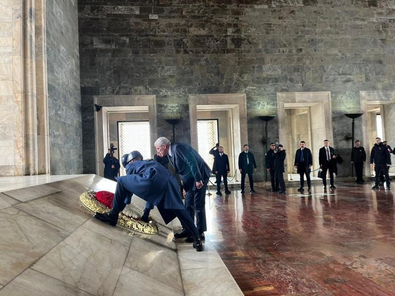 İYİ Partiden, Anıtkabire ziyaret