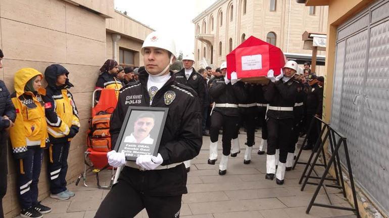 19 ay sonra yaşamını yitiren gazi polis memuru toprağa verildi