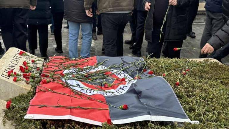 İlhan Cavcav, vefatının 9’uncu yıl dönümünde kabri başında anıldı
