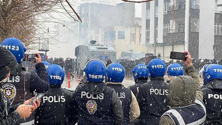 DEM Partili Bakırhan, Suruçta yürüyüşe katıldı