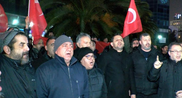 Şişlide taksiciler Türk bayrağına yapılan saldırıya karşı konvoy düzenledi