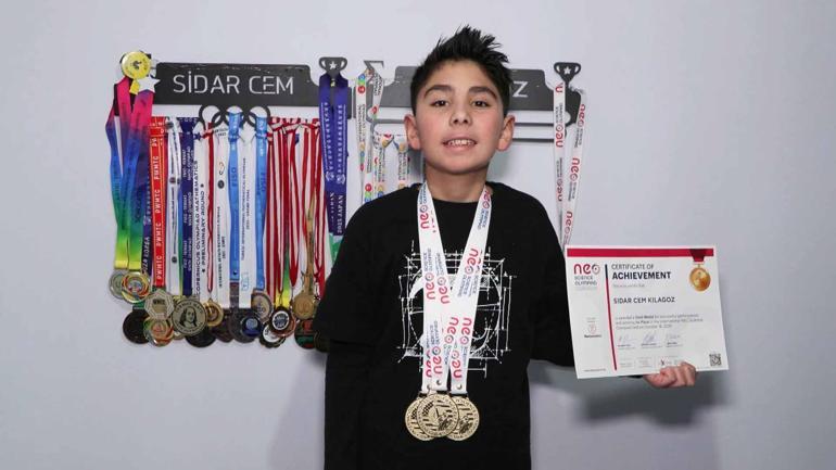 11 yaşındaki Sidar, Amerikadaki olimpiyatlarda matematikte dünya birincisi oldu