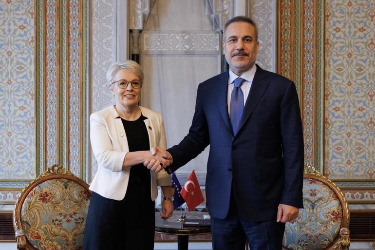 Bakan Fidan Balkan Barış Platformu toplantısında mevkidaşlarıyla bir araya geldi