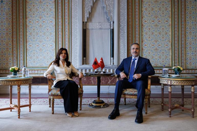 Bakan Fidan Balkan Barış Platformu toplantısında mevkidaşlarıyla bir araya geldi