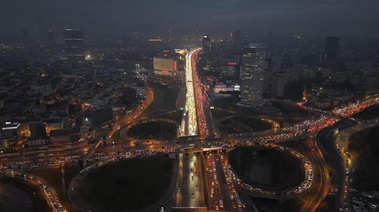 İstanbulda trafik yoğunluğu yüzde 89a ulaştı