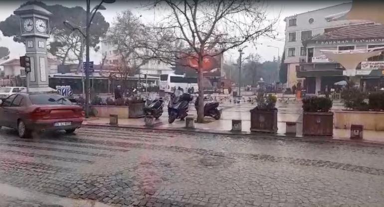 Balıkesirde 4.1 ve 4.2 büyüklüğünde 2 deprem