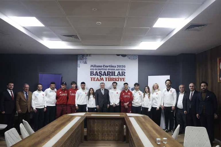Bakan Bak 2026 Kış Olimpiyatlarına katılacak milli sporcuları kabul etti