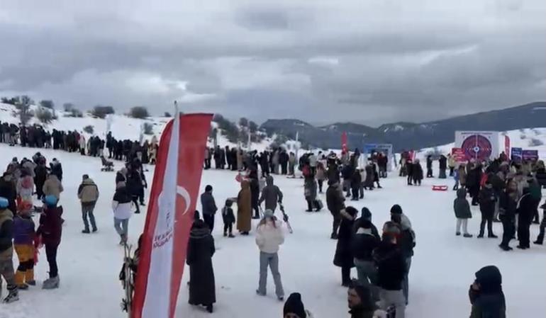 Keltepe Kayak Merkezi’nde hafta sonu yoğunluğu