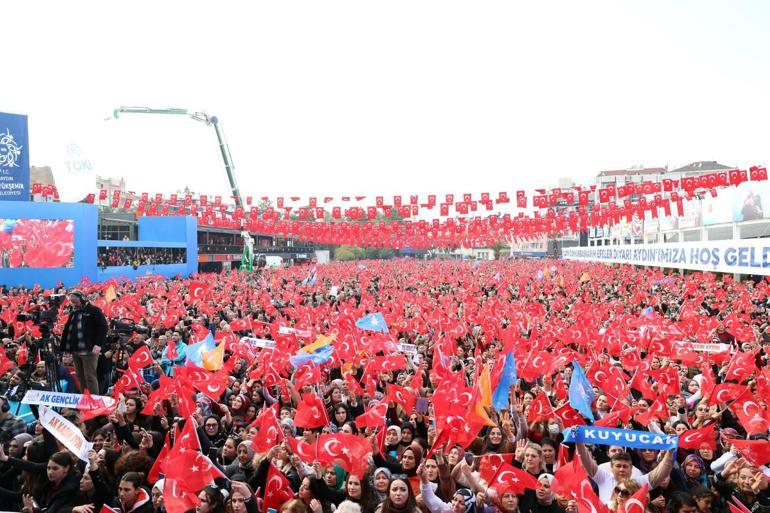 Cumhurbaşkanı Erdoğan: Ne emekli umurlarında ne maaş yerine harçlık verdikleri işçiler