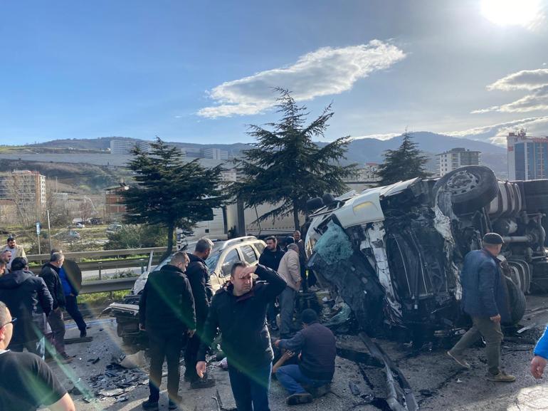 Samsunda 4 aracın karıştığı kaza; 1 ölü, 3 yaralı