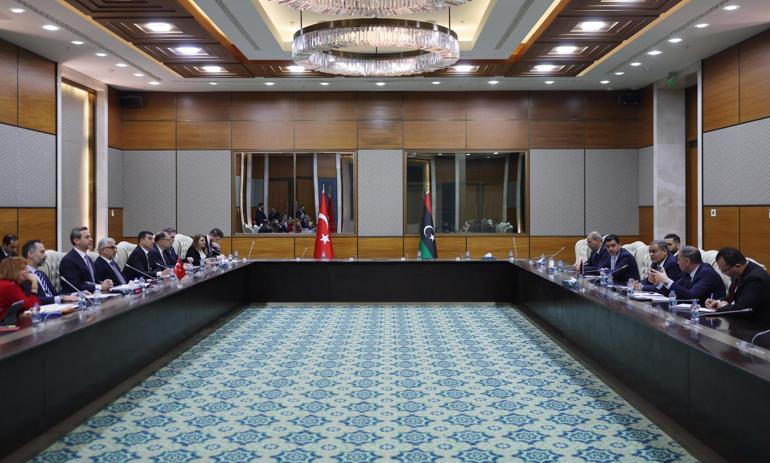 Bakan Bayraktar, Libya’da