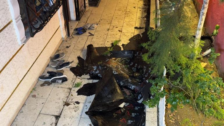 İstanbulda fırtına etkili oldu; bazı binaların çatıları uçtu