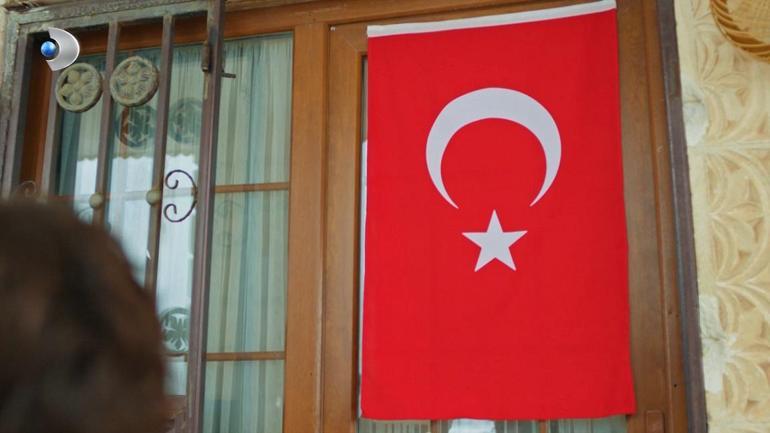 Uzak Şehir’den bayrak mesajı