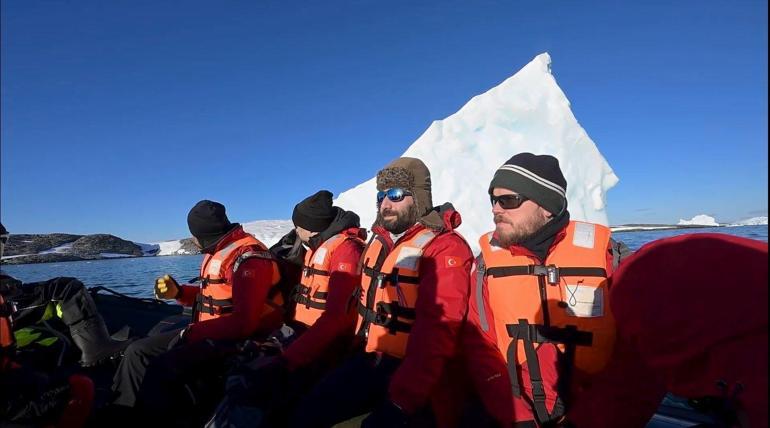 Bakan Kacır: Güney ve Kuzey Kutbu artık her ülkenin ve uluslararası gündemin en üst sıralarında yer alıyor