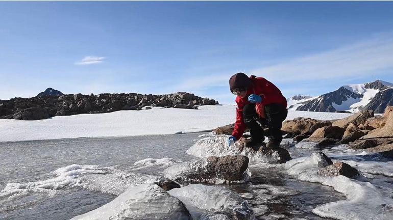 Bakan Kacır: Güney ve Kuzey Kutbu artık her ülkenin ve uluslararası gündemin en üst sıralarında yer alıyor