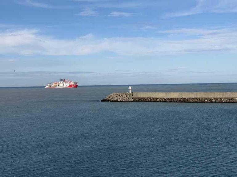 Derin deniz sondaj gemisi Yıldırım, Filyos Limanına ulaştı