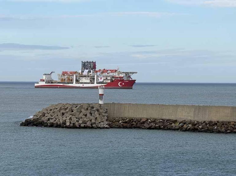 Derin deniz sondaj gemisi Yıldırım, Filyos Limanına ulaştı