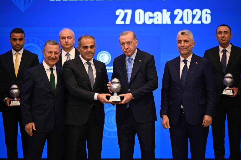 Cumhurbaşkanı Erdoğan: Aramıza nifak sokmayı amaçlayan oyunlara gelmeyin