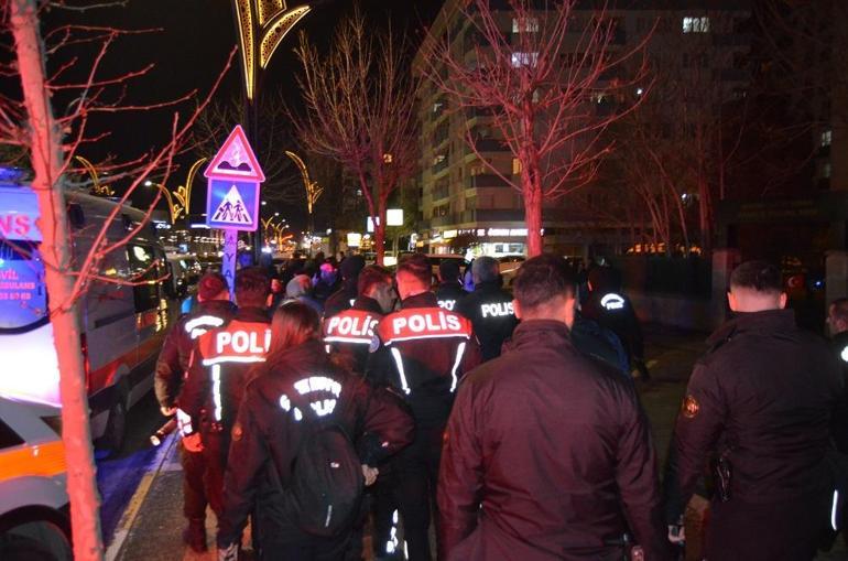 Cinayet davasının karar duruşması sonrası 2 aile arasında kavga; 7 gözaltı